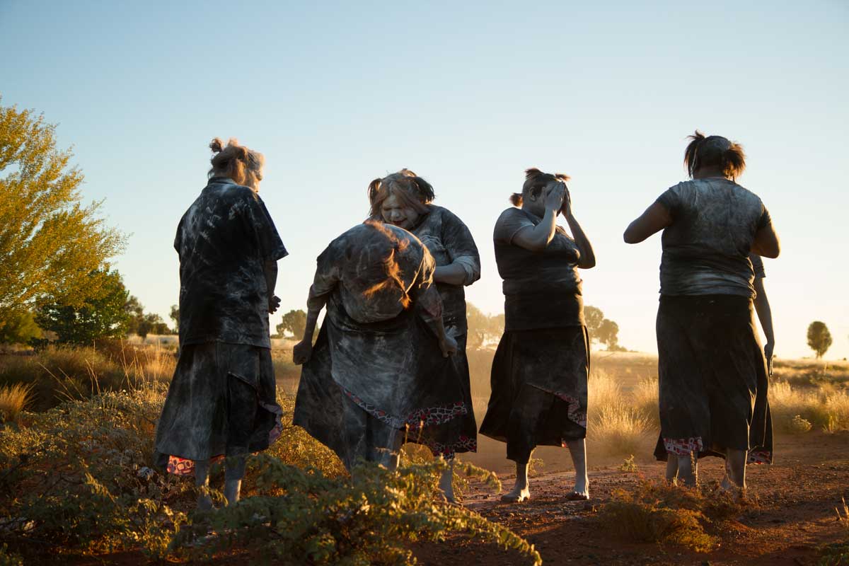 158254_32759_CARRIBERR_Still