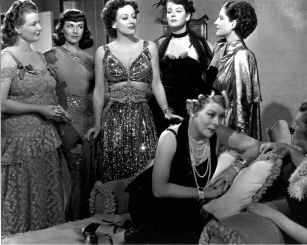 159532_32872_WOMEN_THE_Still